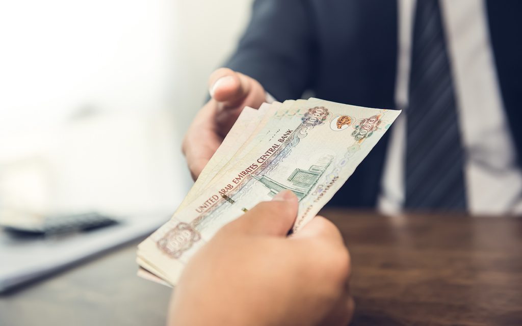 مشورة حول مكافأة نهاية الخدمة للعاملين في القطاع لخاص